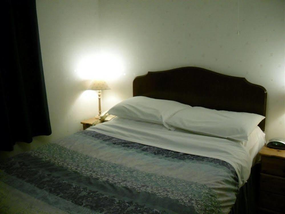 Marlborough Guest Accommodation 위틀리베이 외부 사진